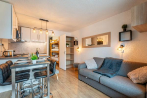 Ski In-Out - Heart of Val Thorens Convenient Flat, WiFi 92 Val Thorens